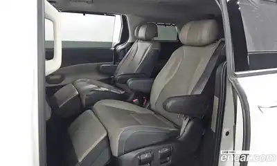 Kia Canival 2024 1.6 Автомат в Москве № 9861, миниатюра 7