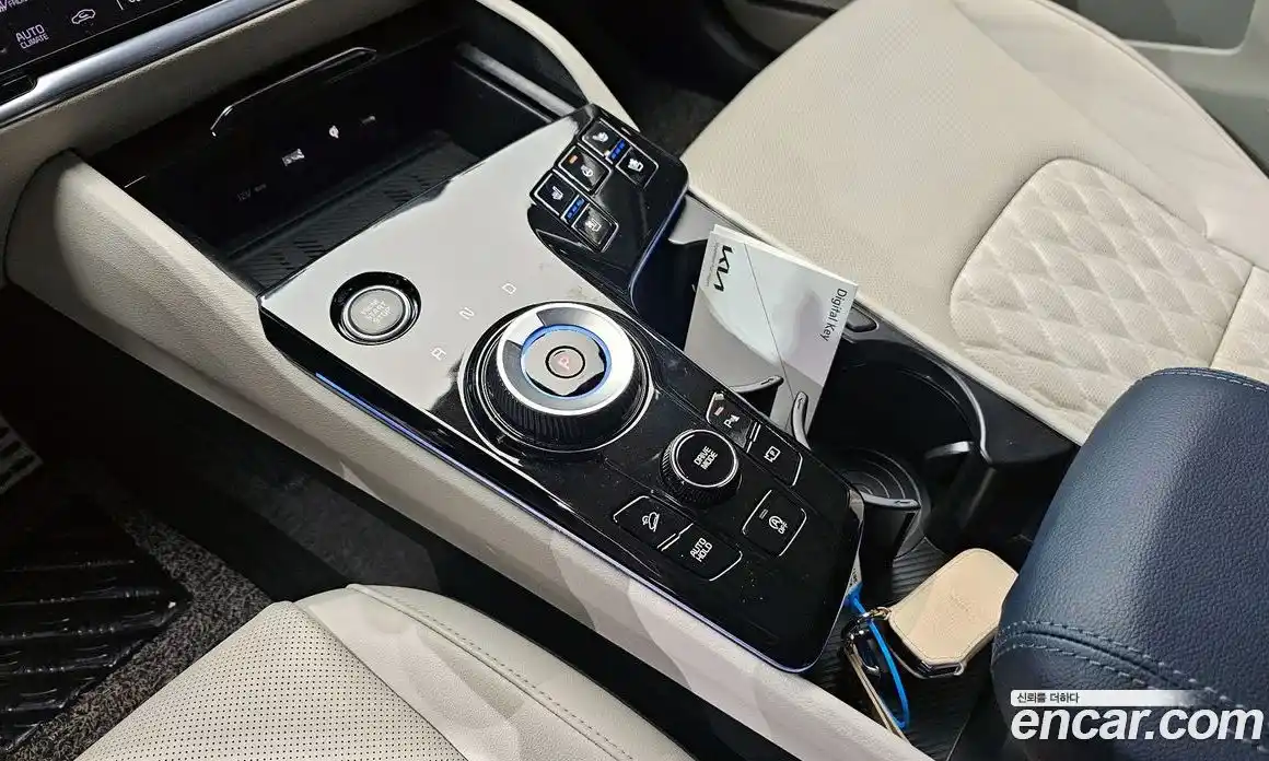 Kia Sportage 2022 1.6 Автомат в Москве № 101873, фото 14