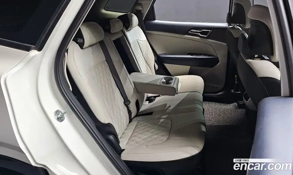 Kia Sportage 2022 1.6 Автомат в Москве № 101873, фото 15