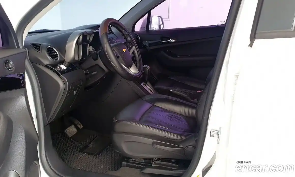 Chevrolet Orlando 2012 2.0 Автомат в Москве № 105780, фото 13