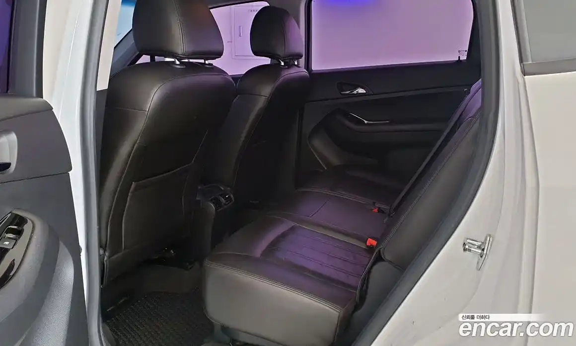 Chevrolet Orlando 2012 2.0 Автомат в Москве № 105780, фото 15