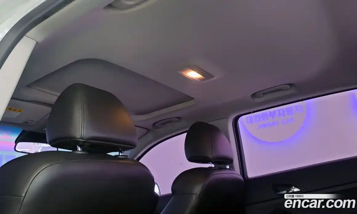 Chevrolet Orlando 2012 2.0 Автомат в Москве № 105780, фото 17