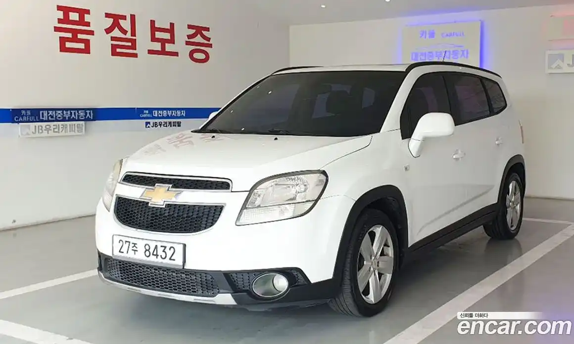 Chevrolet Orlando 2012 2.0 Автомат в Москве № 105780, фото 3