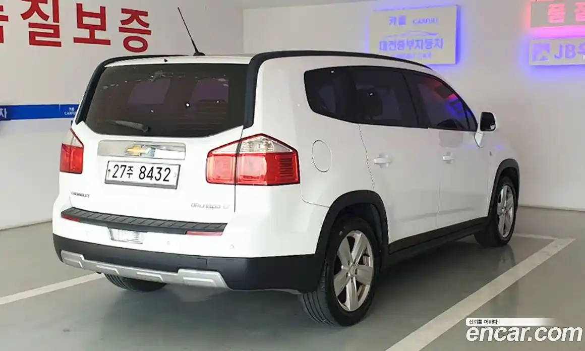 Chevrolet Orlando 2012 2.0 Автомат в Москве № 105780, фото 6