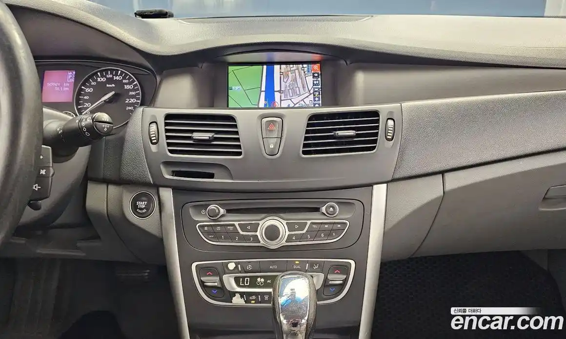 Renault SM5 2010 2.0 Автомат в Москве № 106134, фото 15