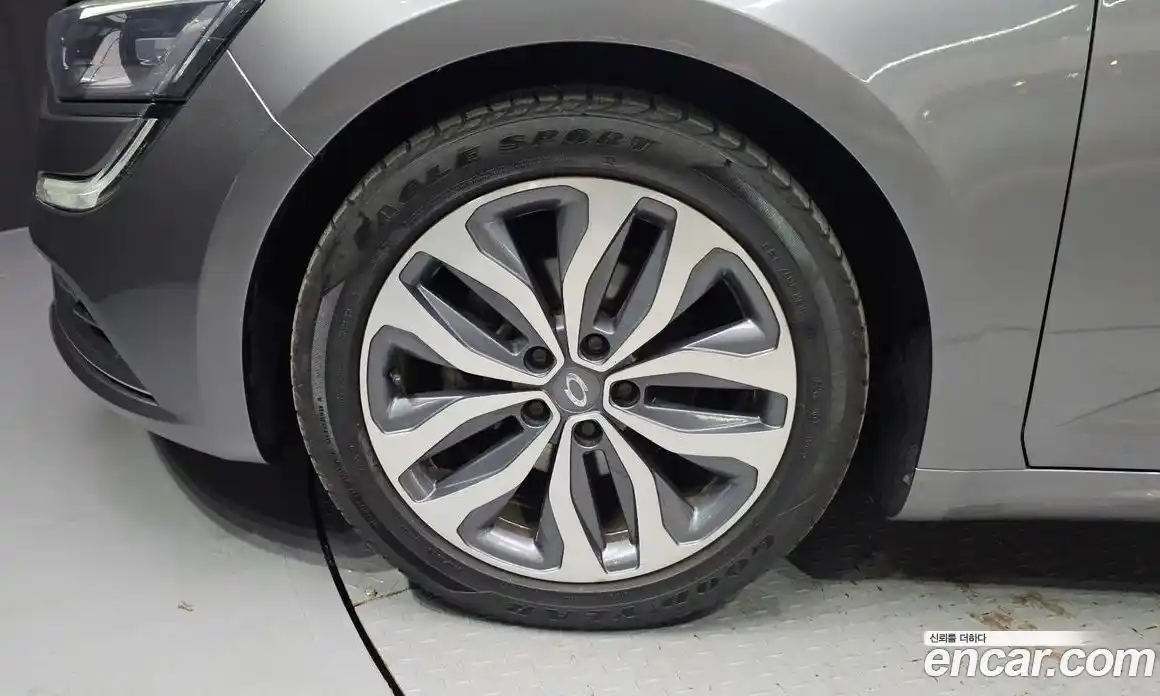 Renault SM6 2017 1.6 Автомат в Москве № 106188, фото 12