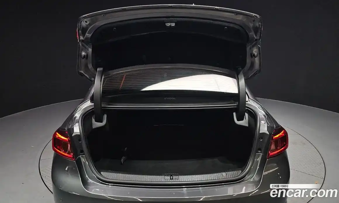 Renault SM6 2017 1.6 Автомат в Москве № 106188, фото 20