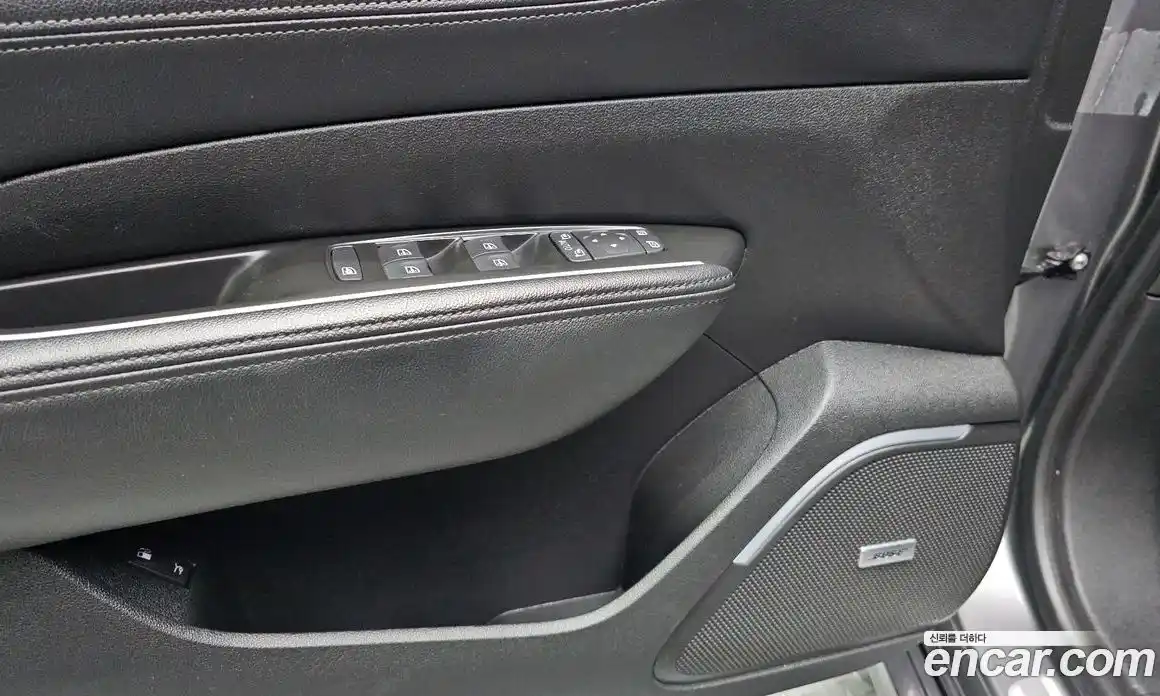 Renault SM6 2017 1.6 Автомат в Москве № 106188, фото 6