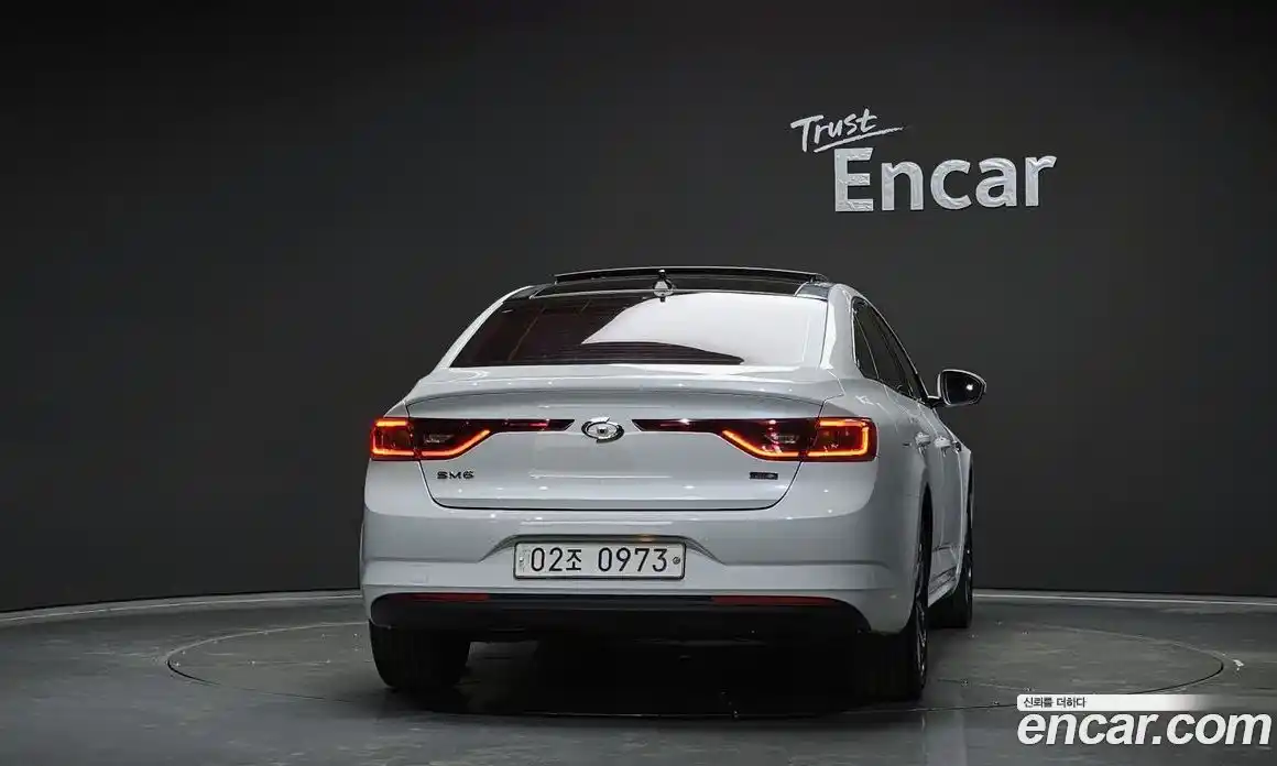 Renault SM6 2016 2.0 Автомат в Москве № 107458, фото 9