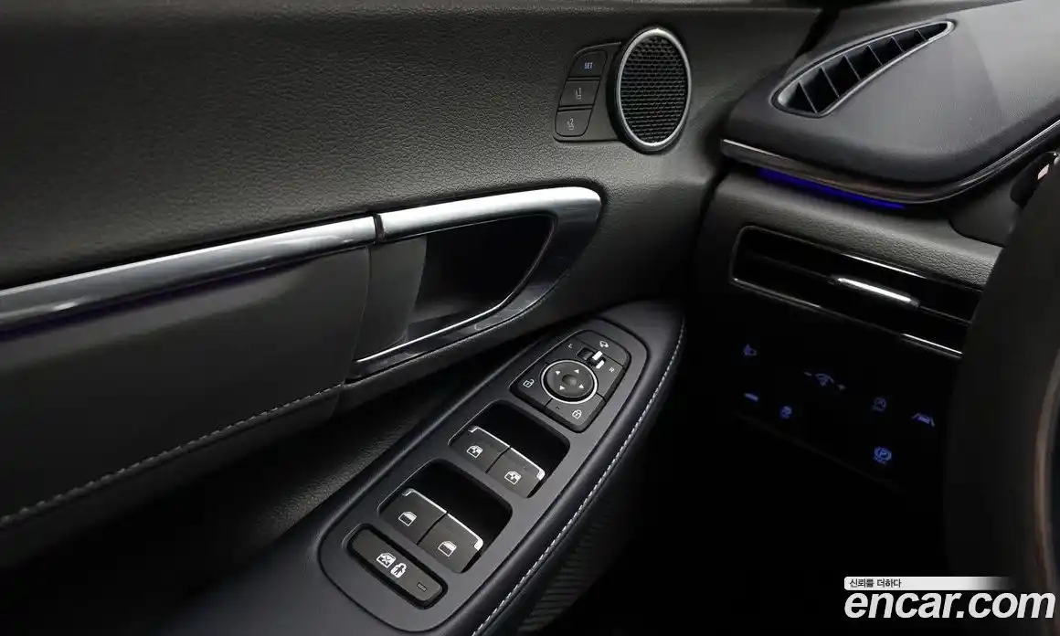 Hyundai Sonata 2023 1.6 Автомат в Москве № 108091, фото 15