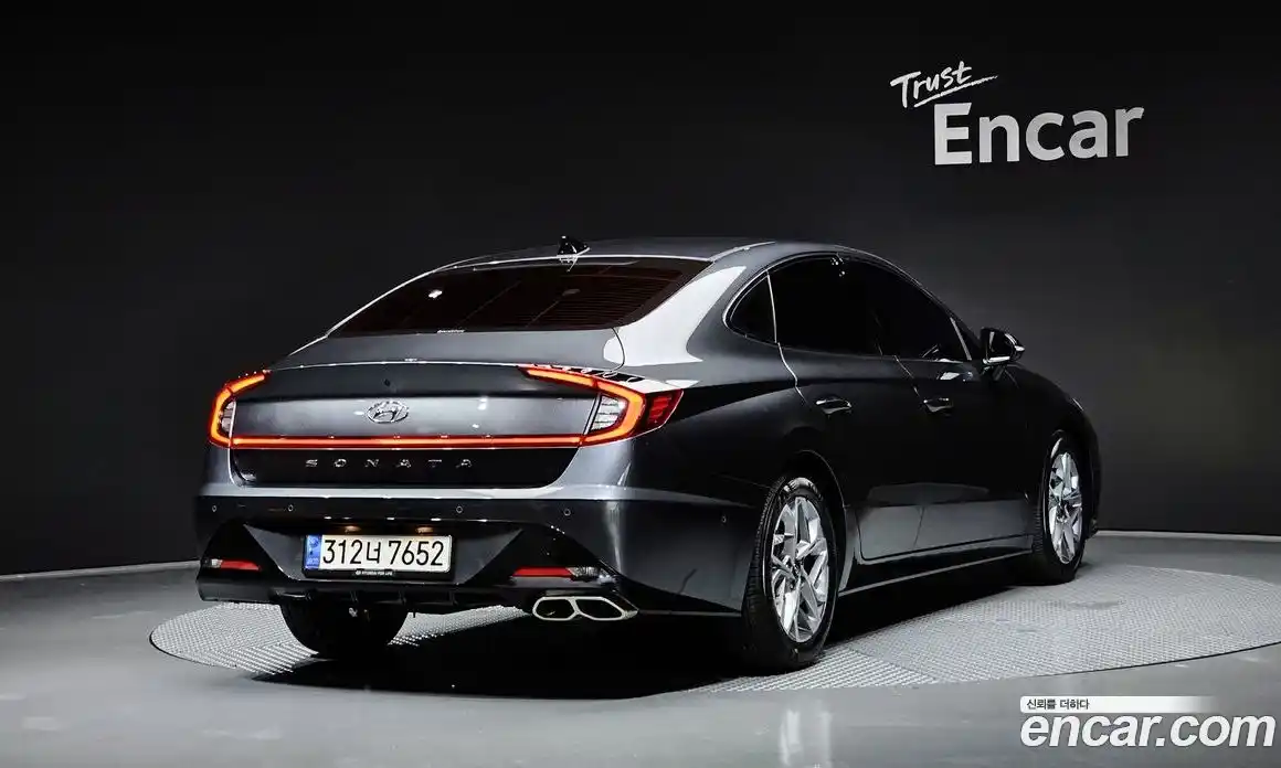 Hyundai Sonata 2023 1.6 Автомат в Москве № 108091, фото 6