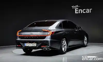 Hyundai Sonata 2023 1.6 Автомат в Москве № 108091, миниатюра 6