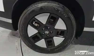 Hyundai Santa Fe 2024 1.6 Автомат в Москве № 108809, миниатюра 2