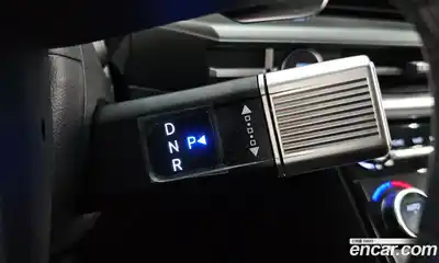 Hyundai Santa Fe 2024 1.6 Автомат в Москве № 108809, миниатюра 8