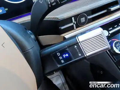 Hyundai Santa Fe 2024 1.6 Автомат в Москве № 110263, миниатюра 11