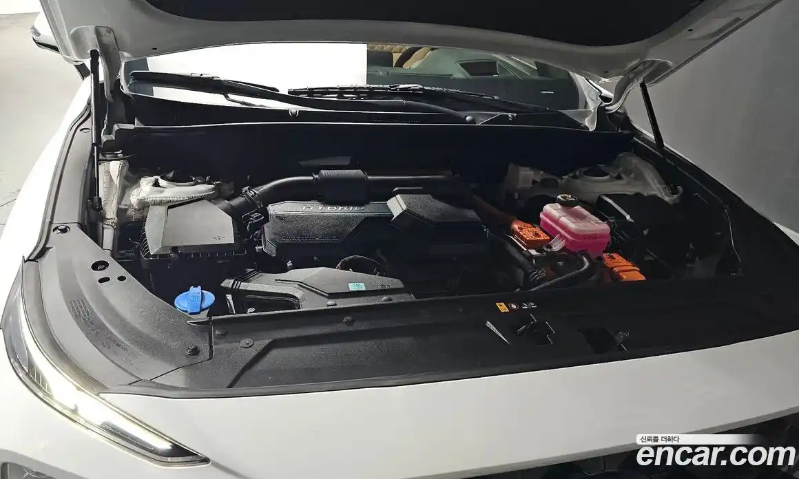 Hyundai Santa Fe 2023 1.6 Автомат в Москве № 112052, фото 13