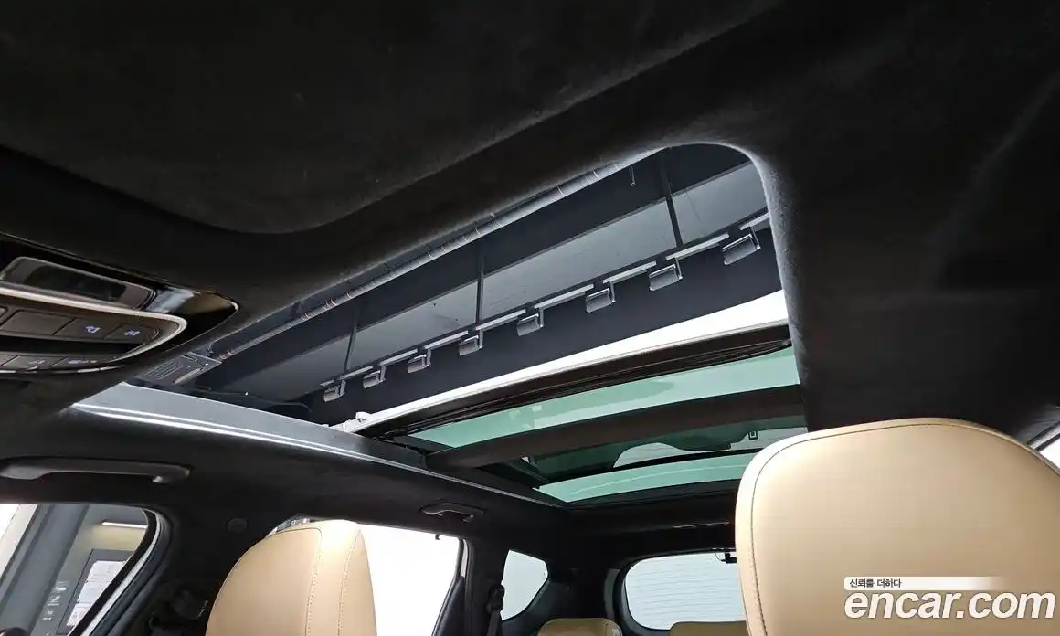 Hyundai Santa Fe 2023 1.6 Автомат в Москве № 112052, фото 9