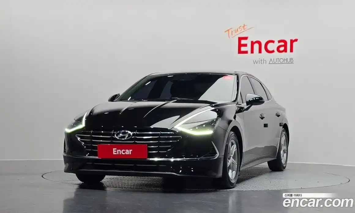 Hyundai Sonata 2020 2.0 Автомат в Москве № 113733, фото 19