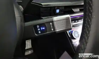 Hyundai Santa Fe 2024 1.6 Автомат в Москве № 116160, миниатюра 6