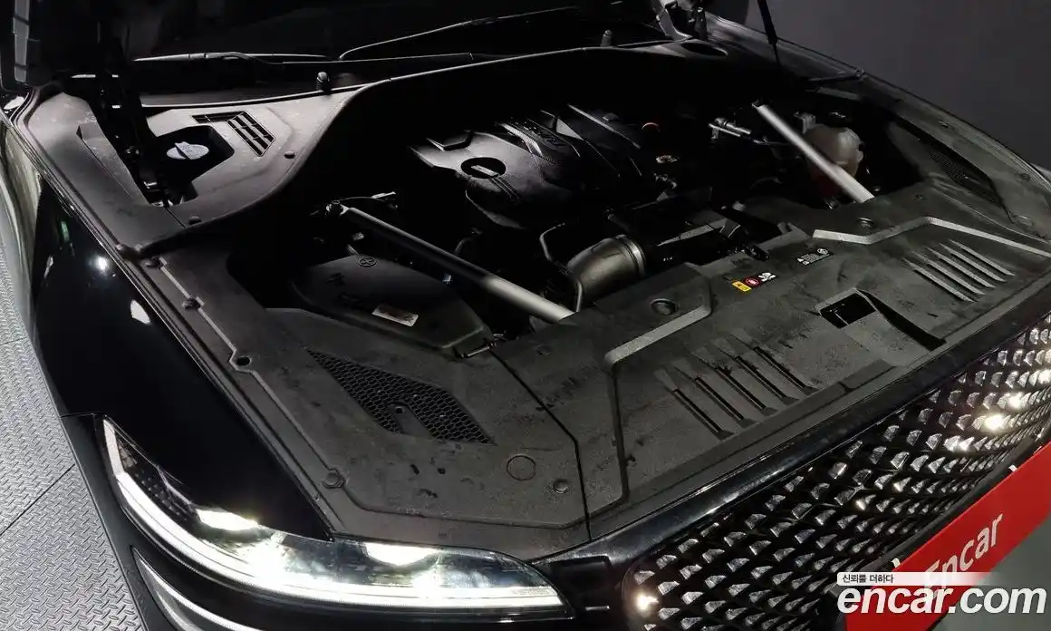 Genesis GV70 2023 2.5 Автомат в Москве № 116286, фото 18