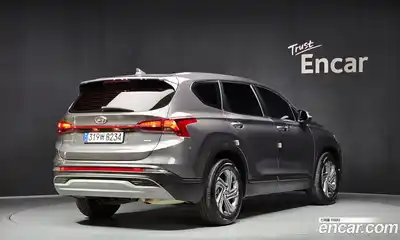 Hyundai Santa Fe 2023 2.2 Автомат в Москве № 116479, миниатюра 5