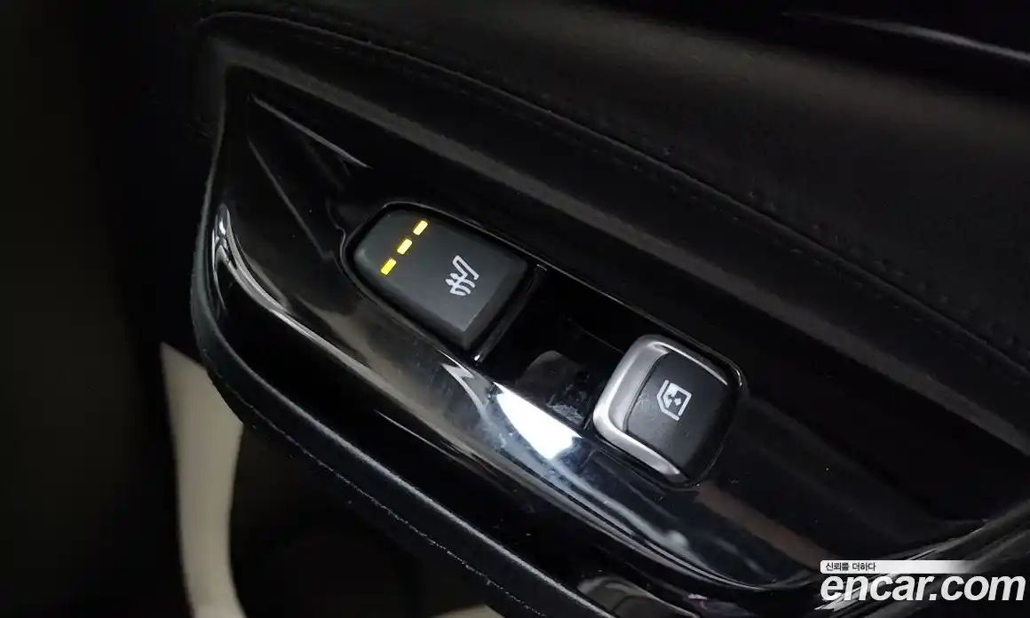 Kia Canival 2022 3.5 Автомат в Москве № 121657, фото 18