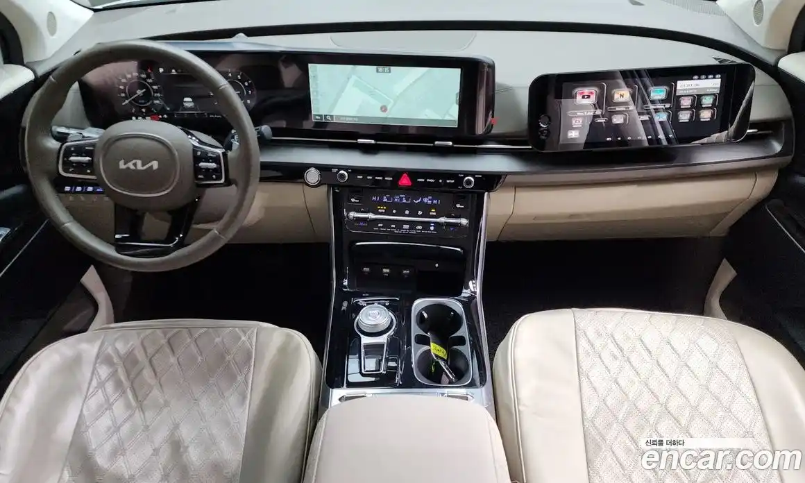 Kia Canival 2022 3.5 Автомат в Москве № 121657, фото 6