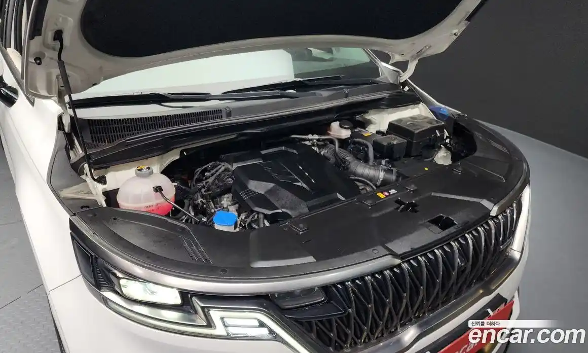 Kia Canival 2022 3.5 Автомат в Москве № 121657, фото 8