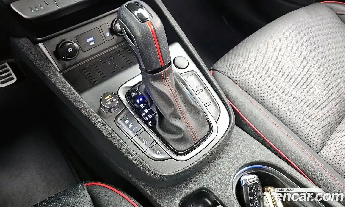 Hyundai Kona 2021 1.6 Автомат в Москве № 123292, фото 4