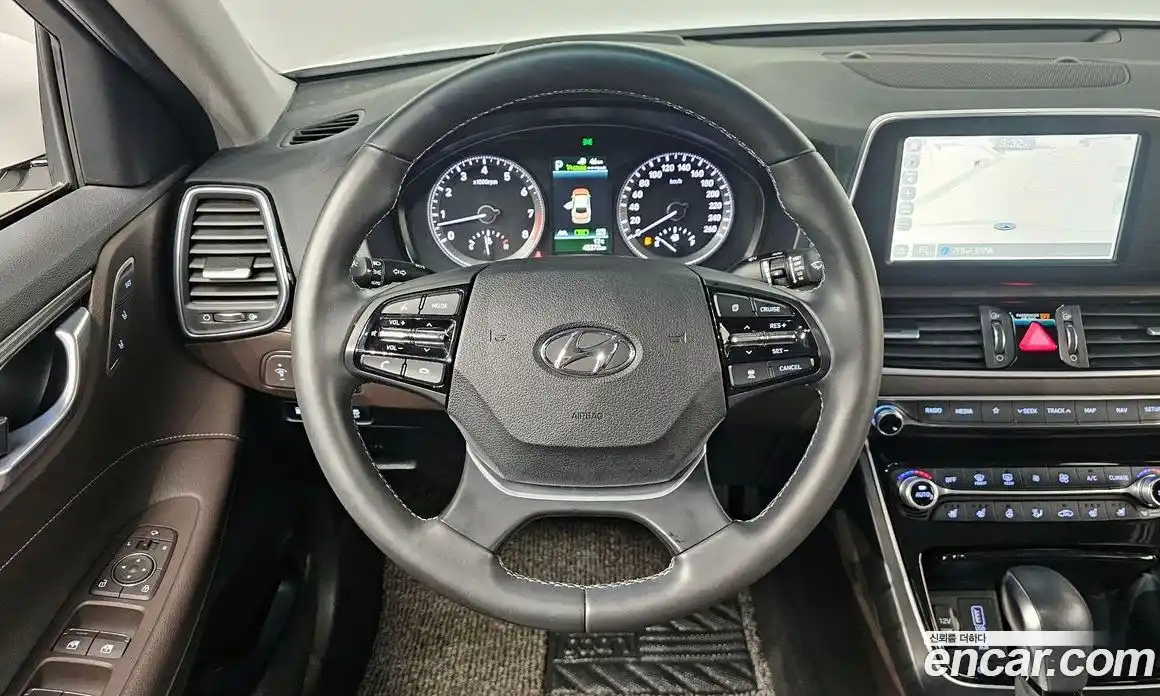 Hyundai Grandeur 2019 3.0 Автомат в Москве № 127123, фото 16