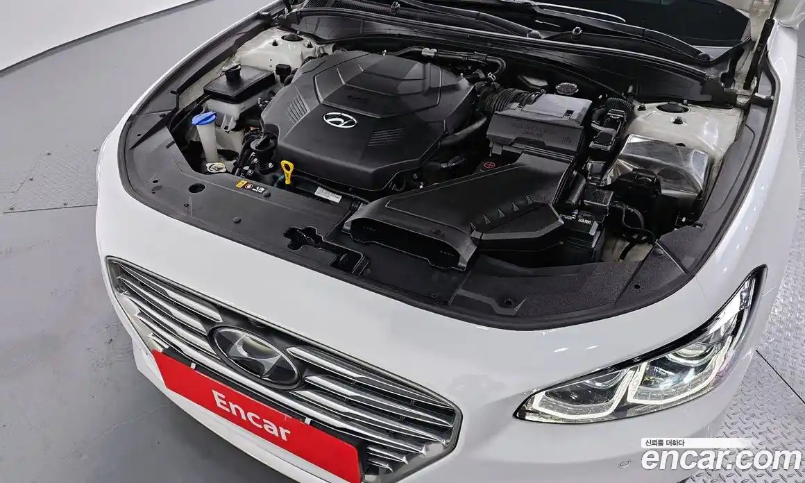 Hyundai Grandeur 2019 3.0 Автомат в Москве № 127123, фото 5