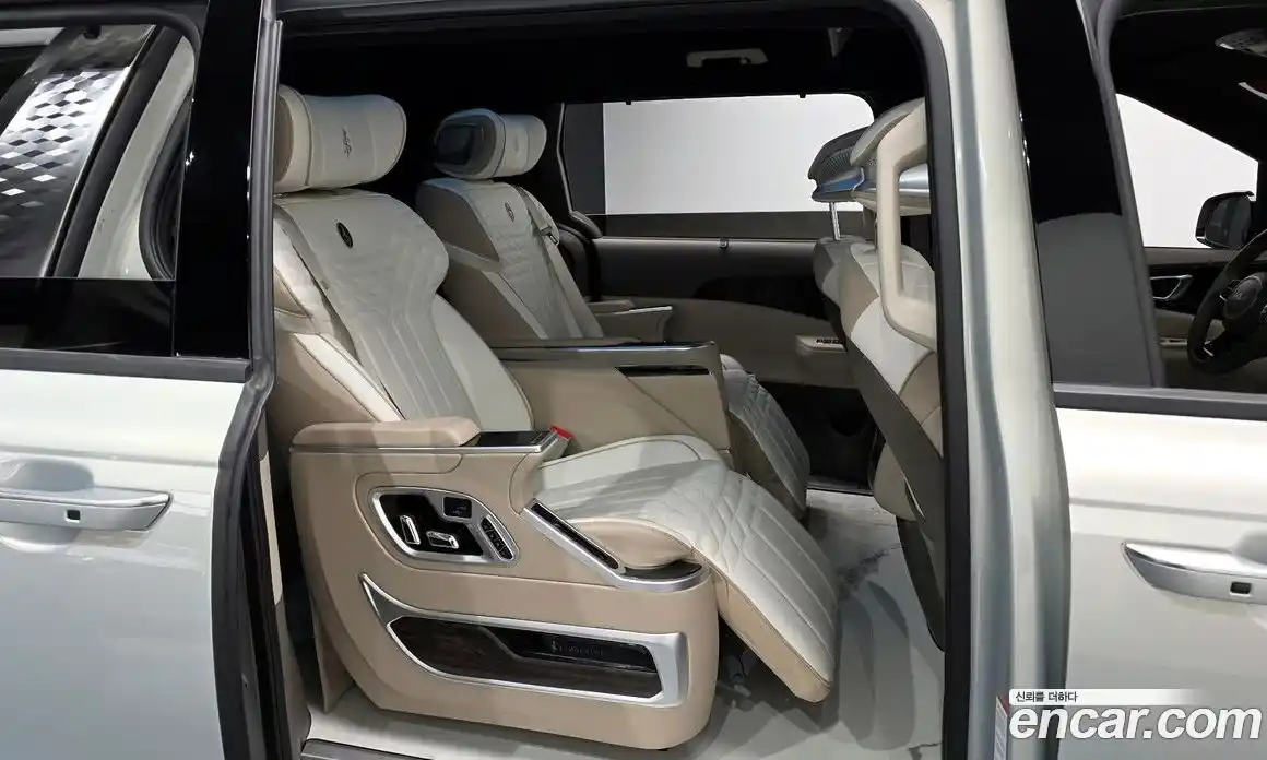 Kia Canival 2025 3.5 Автомат в Москве № 127863, фото 6