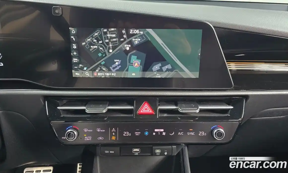 Kia Niro 2022 1.6 Автомат в Москве № 132121, фото 15