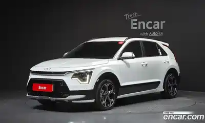 Kia Niro 2022 1.6 Автомат в Москве № 132121, миниатюра 6