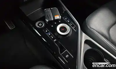 Kia Niro 2022 1.6 Автомат в Москве № 132121, миниатюра 8