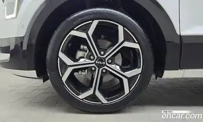 Kia Niro 2022 1.6 Автомат в Москве № 132121, миниатюра 9