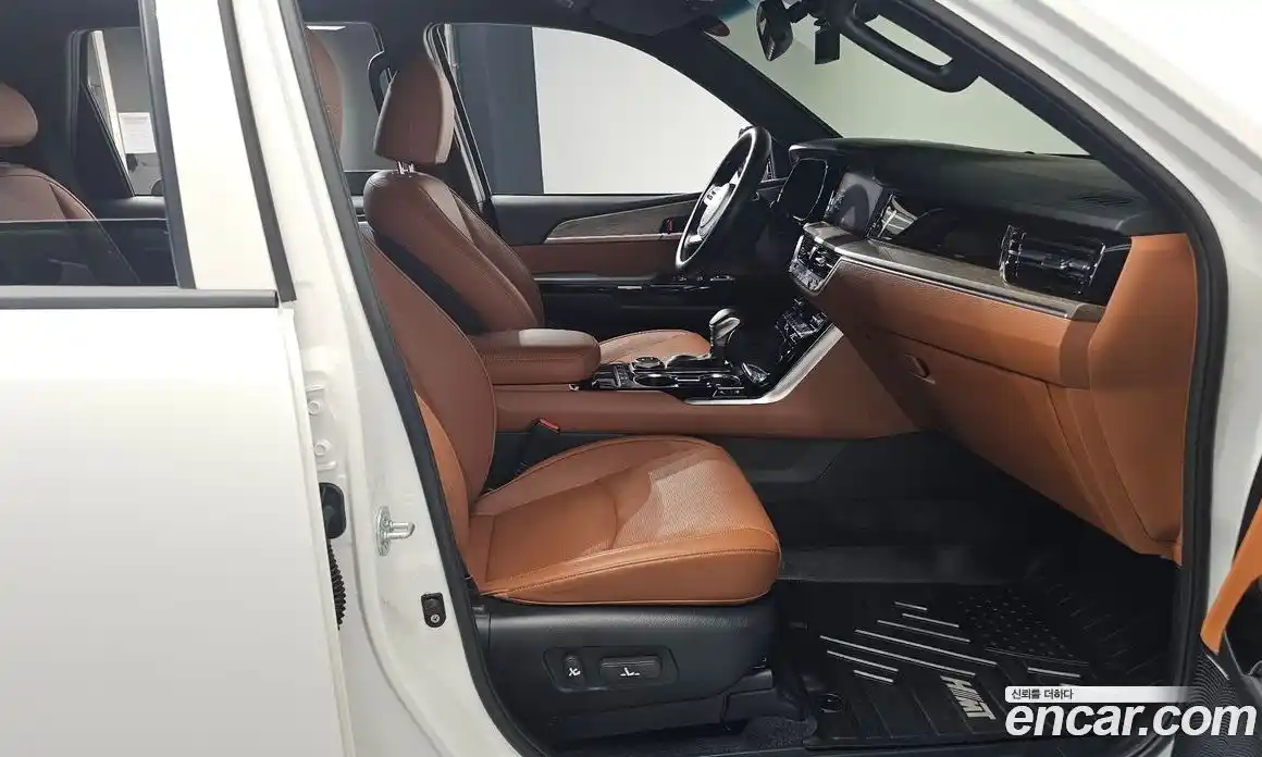 Kia Mohave 2024 3.0 Автомат в Москве № 133492, фото 13