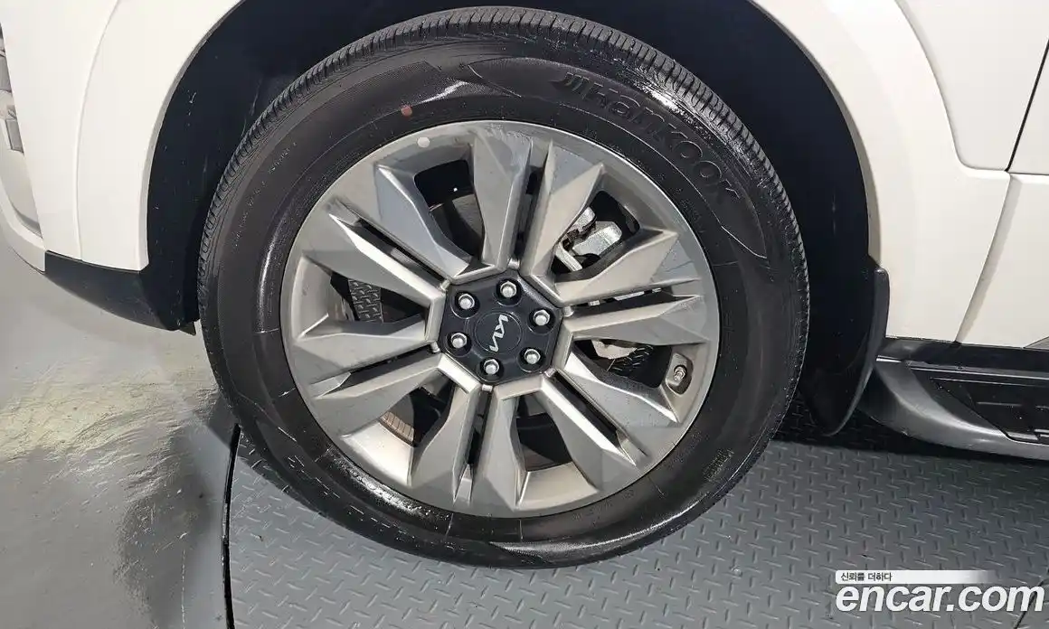 Kia Mohave 2024 3.0 Автомат в Москве № 133492, фото 16