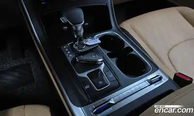 Kia Canival 2023 3.5 Автомат в Москве № 133976, миниатюра 12