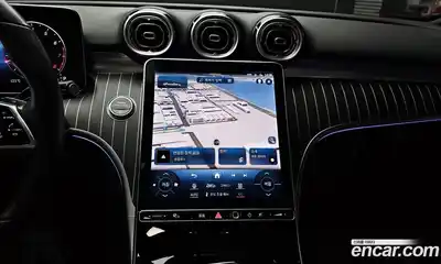 Mercedes-Benz C-Class, 2022