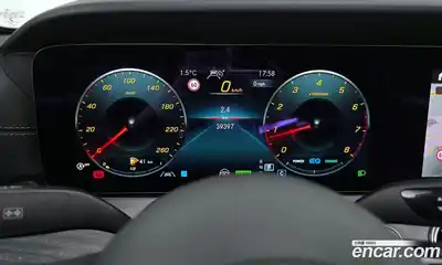 Mercedes-Benz E-Class 2021 2.0 Автомат в Москве № 139750, миниатюра 11