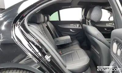 Mercedes-Benz E-Class 2022 2.0 Автомат в Москве № 142589, миниатюра 12