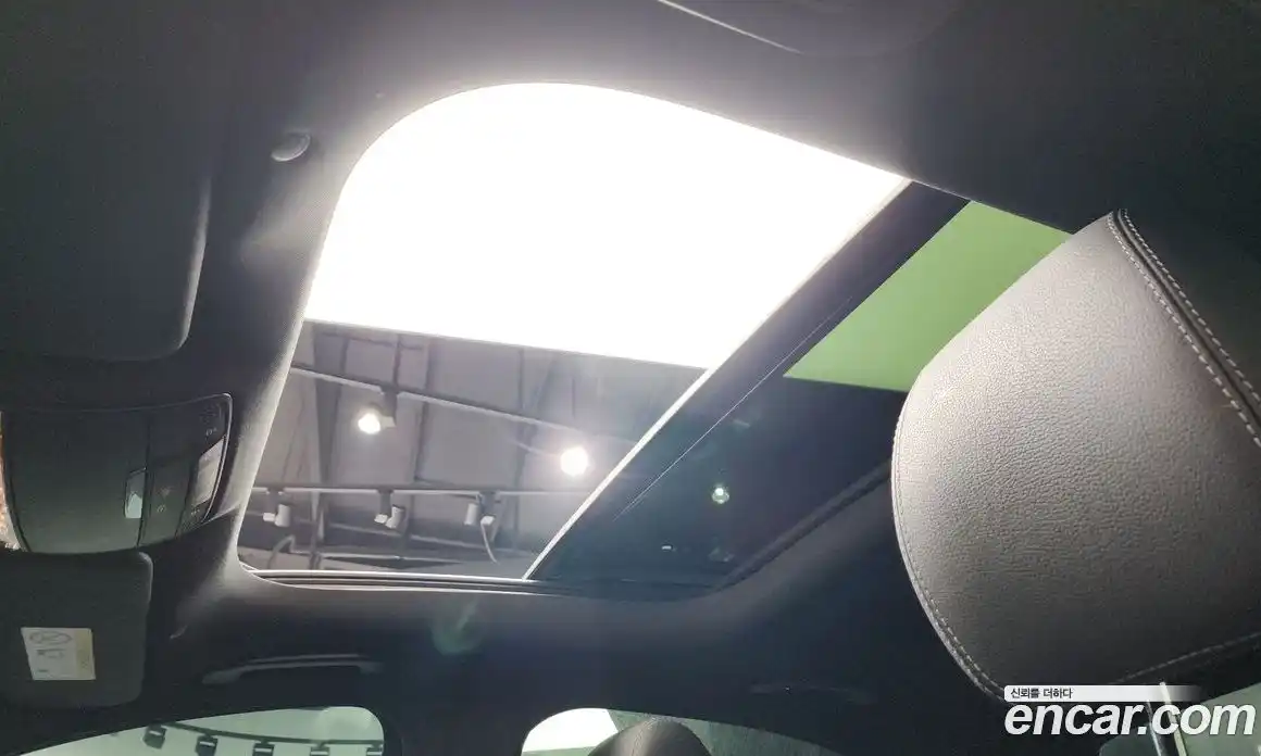 Mercedes-Benz E-Class 2022 2.0 Автомат в Москве № 142589, фото 19