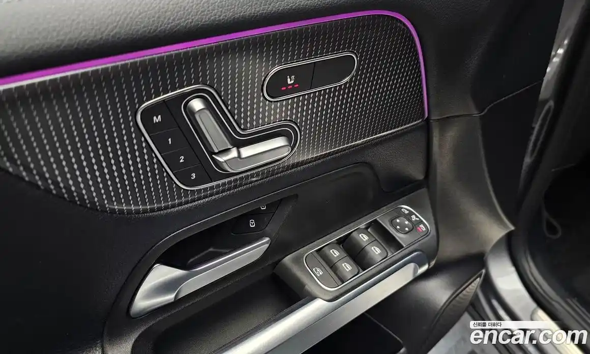 Mercedes-Benz GLB-Class 2021 2.0 Автомат в Москве № 142768, фото 13