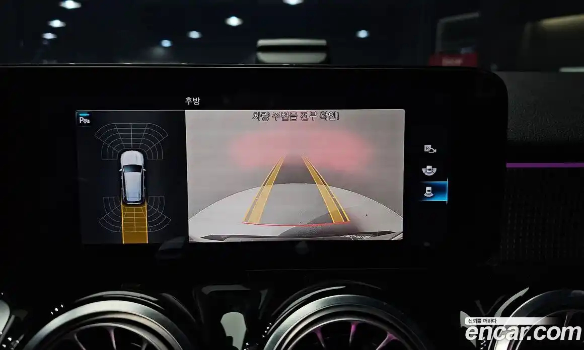 Mercedes-Benz GLB-Class 2021 2.0 Автомат в Москве № 142768, фото 16