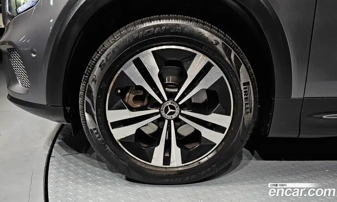 Mercedes-Benz GLB-Class 2021 2.0 Автомат в Москве № 142768, фото 10