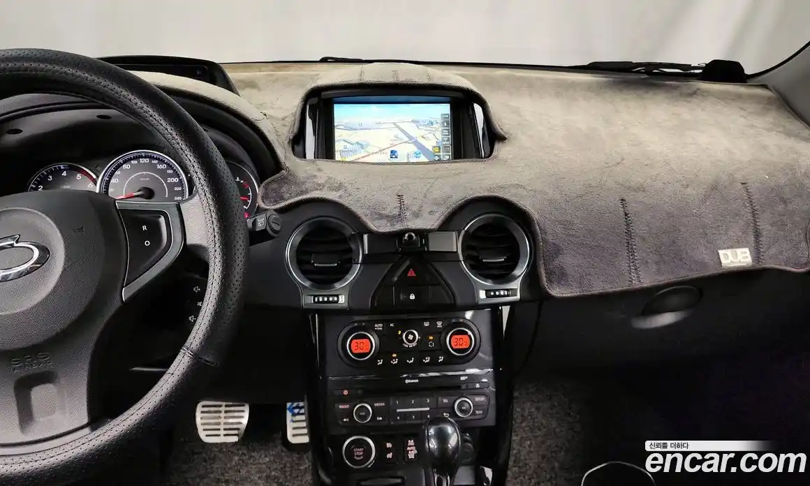 Renault QM5 2014 2.0 Автомат в Москве № 149410, фото 12