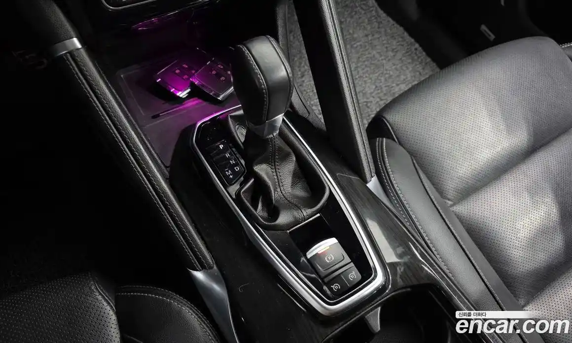 Renault QM6 2018 2.0 Автомат в Москве № 151900, фото 18