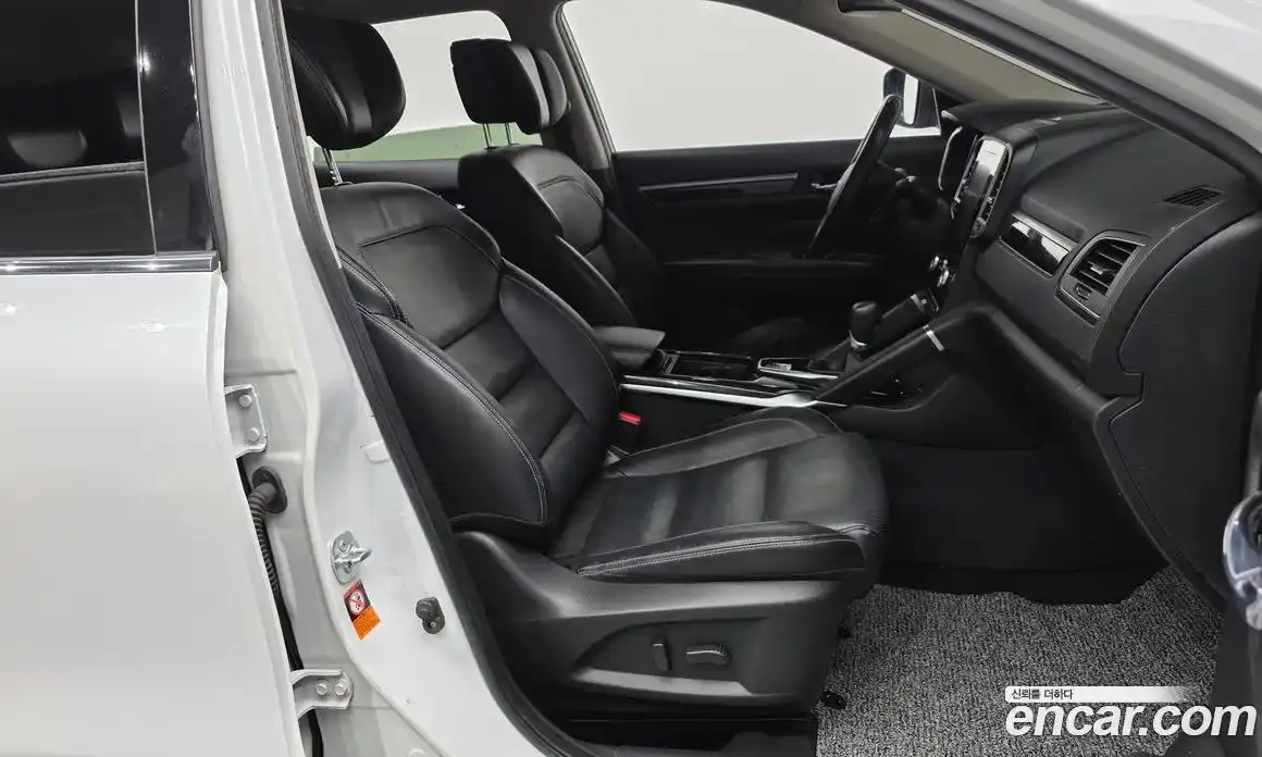 Renault QM6 2018 2.0 Автомат в Москве № 151900, фото 9