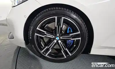 BMW 3-Series 2024 2.0 Автомат в Москве № 153408, миниатюра 4